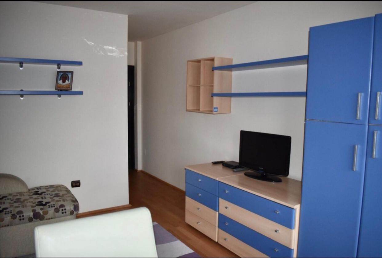 Central Apartment 4 Rooms Брашов Екстер'єр фото